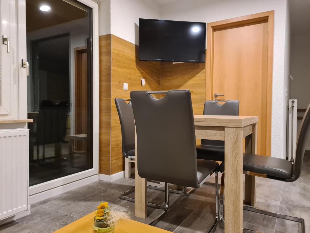 Exklusive Moderne 2 Zi. Wohnung In Ruhiger Lage Schechingen Ngoại thất bức ảnh