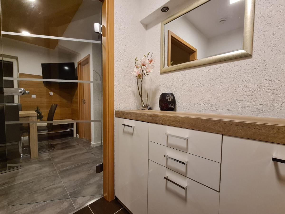 Exklusive Moderne 2 Zi. Wohnung In Ruhiger Lage Schechingen Ngoại thất bức ảnh