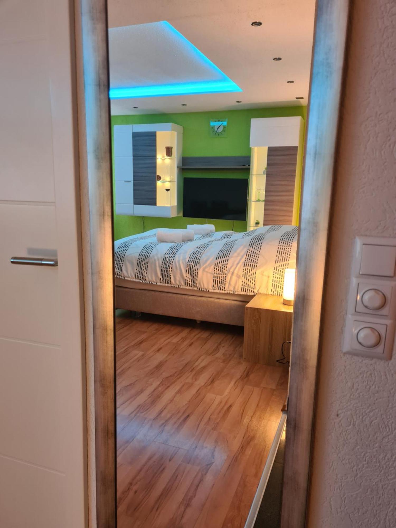 Exklusive Moderne 2 Zi. Wohnung In Ruhiger Lage Schechingen Ngoại thất bức ảnh