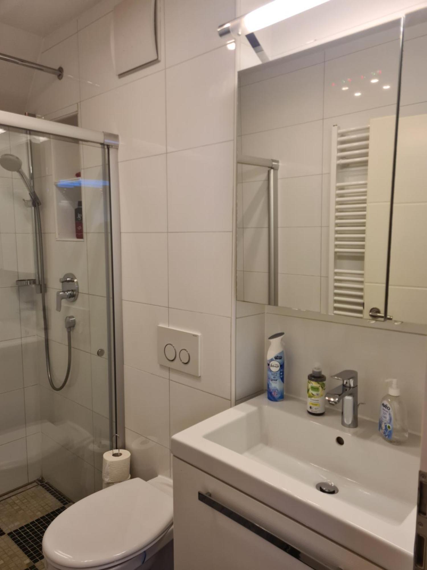 Exklusive Moderne 2 Zi. Wohnung In Ruhiger Lage Schechingen Ngoại thất bức ảnh